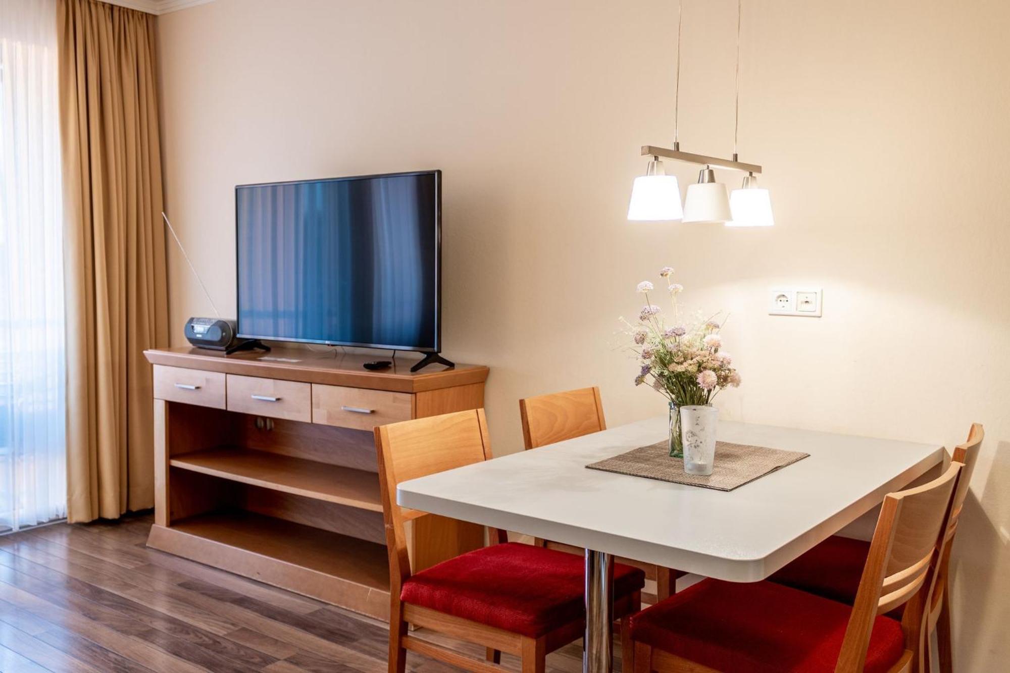 Hafendomicil Appartement Wh06 - Hase วาเริน ภายนอก รูปภาพ